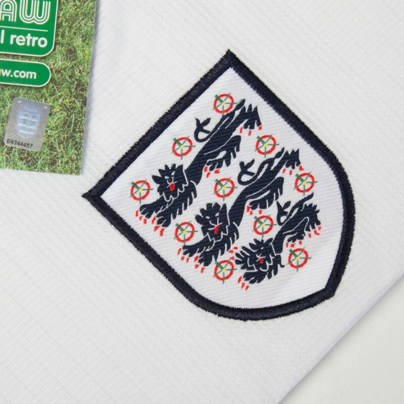 Score Draw England Home Howey 12 Retro Trikot Euro 96 (Retro Flex Beflockung) 5 Score Draw England Home Howey 12 Retro Trikot Euro 96 (Retro Flex Beflockung) – Bild 5