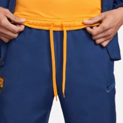 Nike Barcelona Dri-Fit Academy Pro Woven Trainingsanzug - Marine 2021-2022 -Puma Verkäufe 9dbf164fc796d3e518467b00f017f266886dcefbf24af10449781273786dd23a