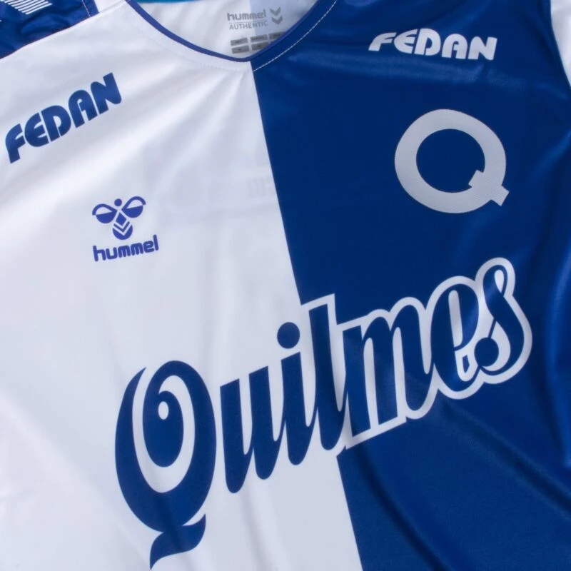 Hummel Quilmes 3. Trikot 2022 4 Hummel Quilmes 3. Trikot 2022 – Bild 4
