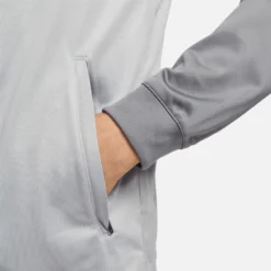 Nike Liverpool Dri-Fit Strike Trainingsanzug - Wolf Grau 2023 9 Nike Liverpool Dri-Fit Strike Trainingsanzug - Wolf Grau 2023 -Puma Verkäufe e9fef623fed8fcd9285b9d944591eb36940a422e2240ca059830055e233778eb