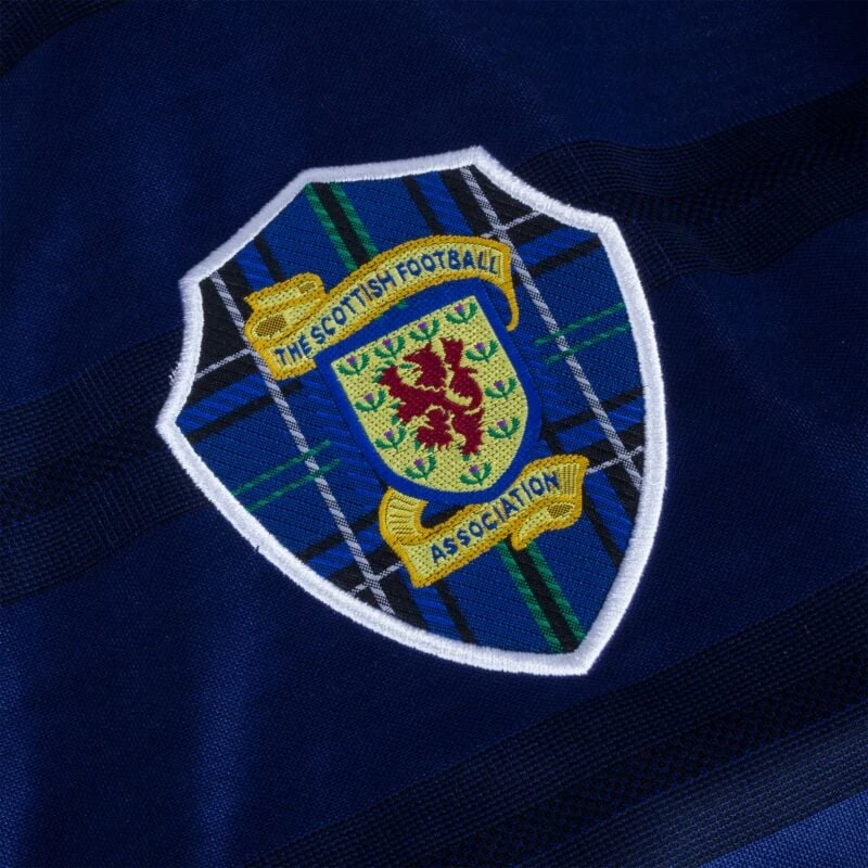 Score Draw Schottland Home Burley 8 Retro Trikot WM 1998 (Retro Filz-Spielerbeflockung) 4 Score Draw Schottland Home Burley 8 Retro Trikot WM 1998 (Retro Filz-Spielerbeflockung) – Bild 4